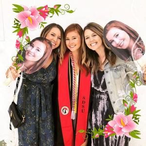 Meet your Posher, Cynthia